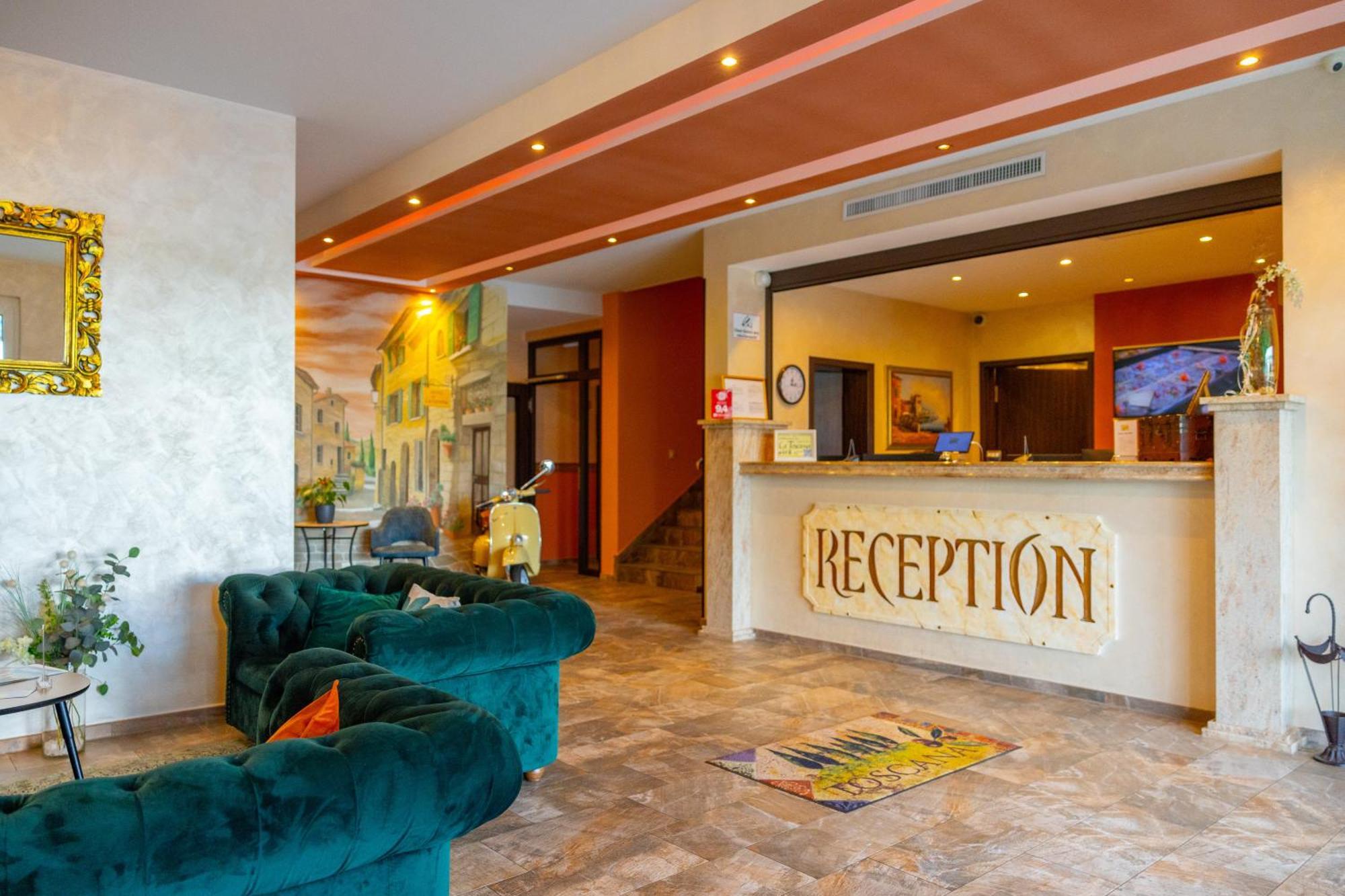 Hotel La Toscana Naehe Europapark Und Rulantica Ringsheim Eksteriør billede