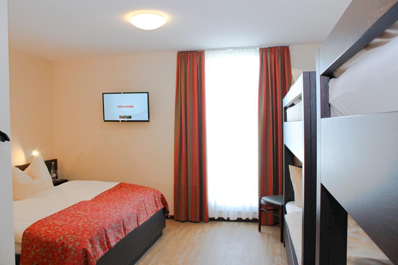 Hotel La Toscana Naehe Europapark Und Rulantica Ringsheim Eksteriør billede